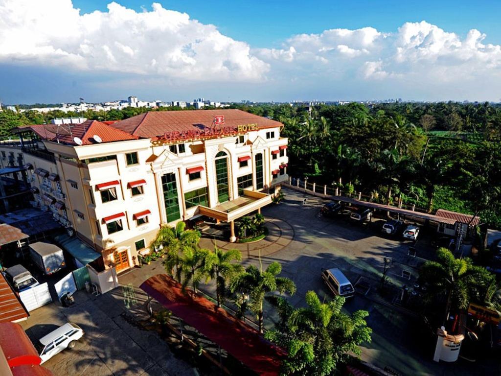 Grand Palace Hotel Yangon Exteriör bild