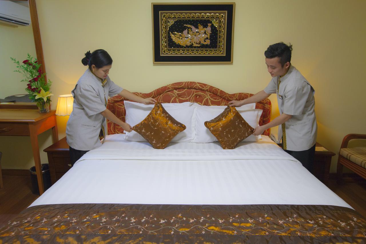 Grand Palace Hotel Yangon Exteriör bild