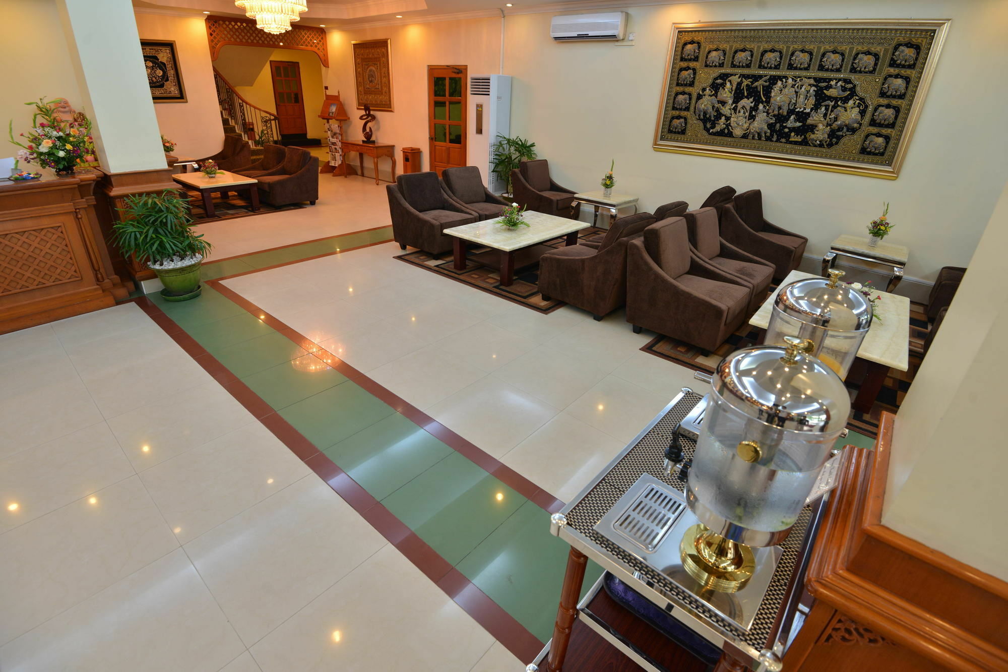 Grand Palace Hotel Yangon Exteriör bild